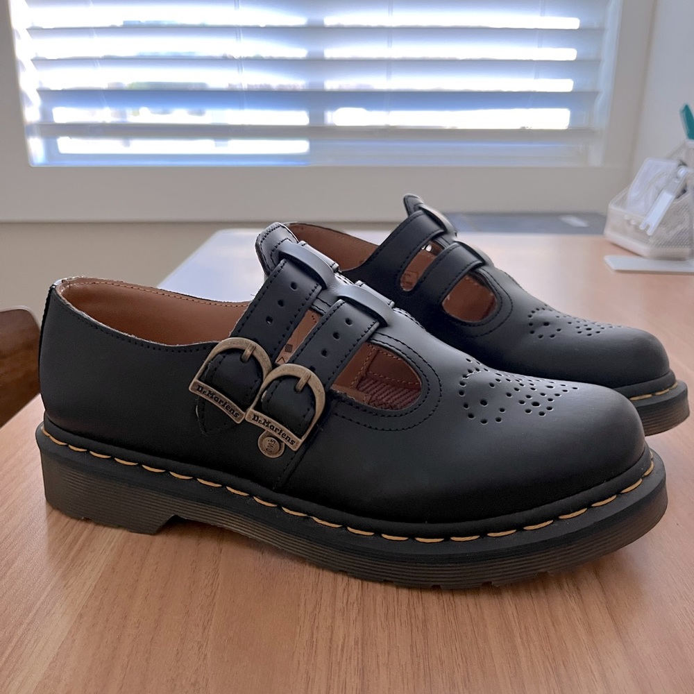 DR. MARTENS ‘8065' Mary Jane Black Smooth US7/38EU